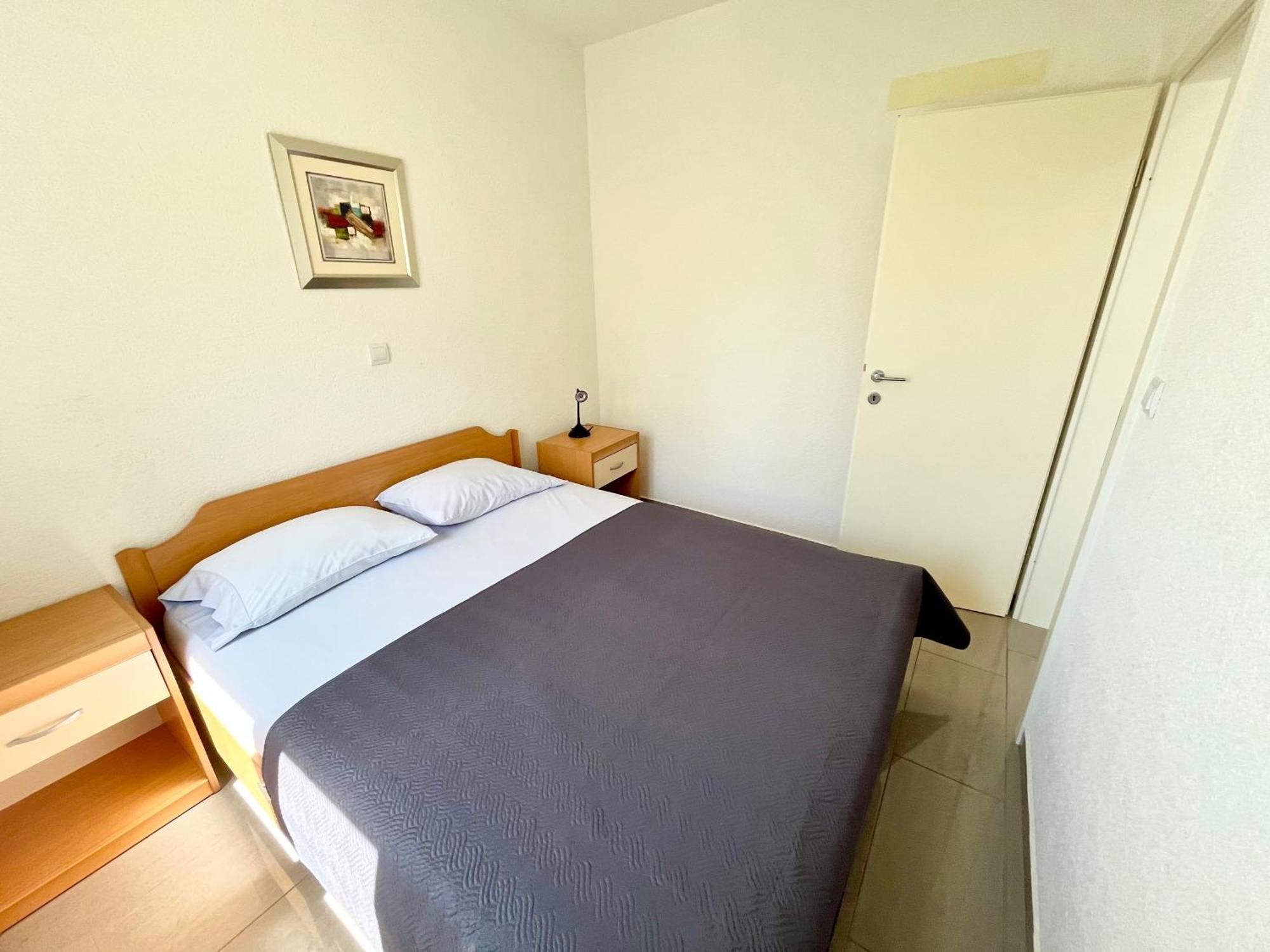 Paradise Apartments - Robinson Getaway Gdinj Eksteriør billede